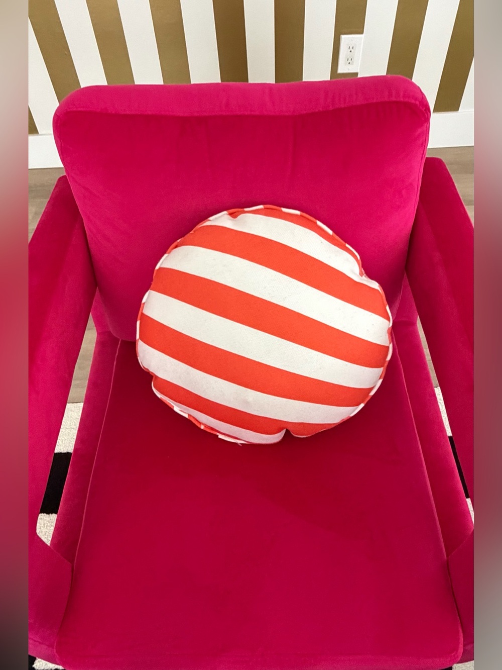 Maeve for Anthropologie Round Pillow with Parrot - Picture 5 of 6